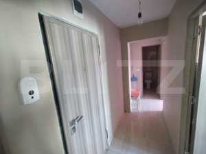 Apartament 3 camere,2 bai,balcon,60mp,semidecomandat,renovat ,oras Beclean - imagine 5