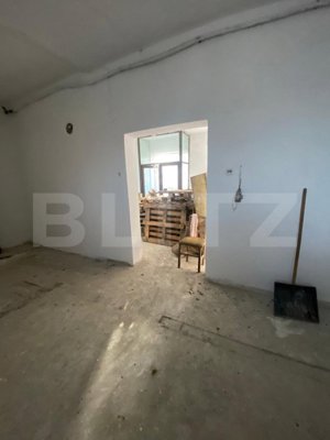 Spatiu comercial zona centrala ,suprafata utila 150 mp - imagine 4