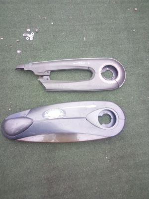 Vând 2 aparatoare lant bicicleta Gazzele