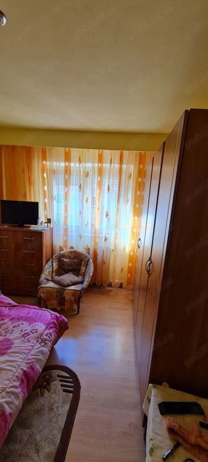 Vand apartament 3 camere  - imagine 6