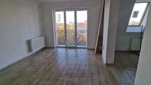 Proprietar vand apartament 3 camere NOU - imagine 2