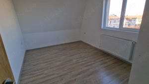 Proprietar vand apartament 3 camere NOU - imagine 6