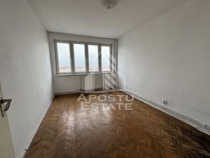 Apartament cu 2 camere in Sagului, etaj intermediar, centrala prorprie - imagine 2