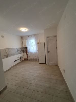 Apartament 2 camere renovat central Mun Onesti - imagine 3