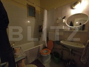 Sub pretul pietei ! Apartament de vânzare - zonă Centrală - imagine 9