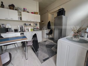 Sub pretul pietei ! Apartament de vânzare - zonă Centrală - imagine 5