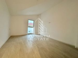 Apartament cu 3 camere, decomandat, terasa de 26 mp, zona Planetelor - imagine 5