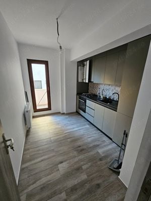 Schimb 2 apartamente cu 2 camere in Bucuresti cu apartamente in Iasi