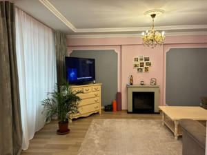 DE VANZARE APARTAMENT CU 3 CAMERE - imagine 7