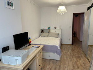 DE VANZARE APARTAMENT CU 3 CAMERE - imagine 15