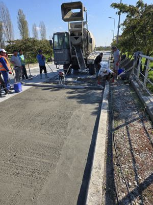 SUPER PRET! Betoniera cu auto-incarcare pe 4 roti de inchiriat - imagine 8