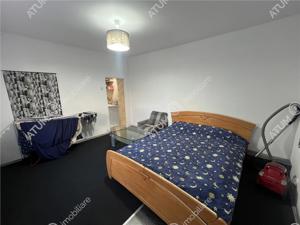 Apartament de 3 camere cu 2 intrari si 2 boxe zona Orasul de Sus - imagine 10