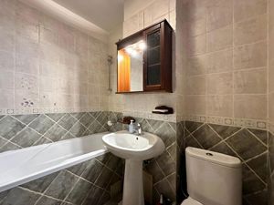 Apartament cu Structura Generoasa si Priveliste Deosebita - imagine 11