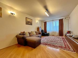 Apartament cu Structura Generoasa si Priveliste Deosebita - imagine 5