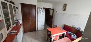 Apartament 4 camere zona Romarta - imagine 3