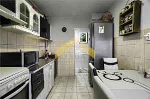 Apartament 4 camere de vanzare zona 300 - imagine 13