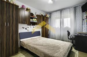 Apartament 4 camere de vanzare zona 300 - imagine 4