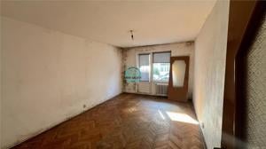 Vand apartament cu 3 camere, decomandat, in Reghin - imagine 5