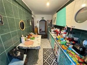 Apartament 3 camere, 72mp, zona Est - Brailei, etaj 4 cu acoperis - imagine 5