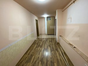 Apartament de 3 camere și loc de luat masa - imagine 13