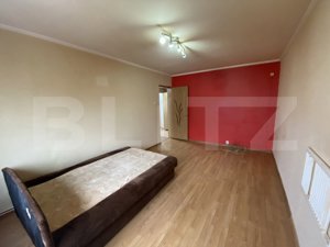 Apartament de 3 camere și loc de luat masa - imagine 2