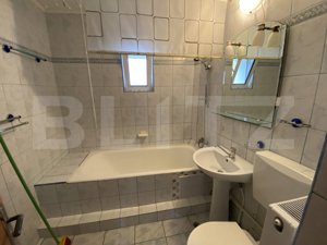 Apartament de 3 camere și loc de luat masa - imagine 5