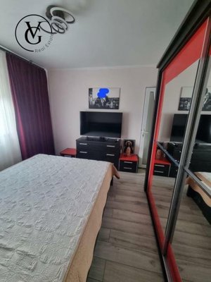 Apartament decomandat de 3 camere - zona Tomis Nord - imagine 12