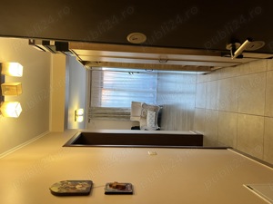 Vand apartament 3 camere LUX - imagine 8