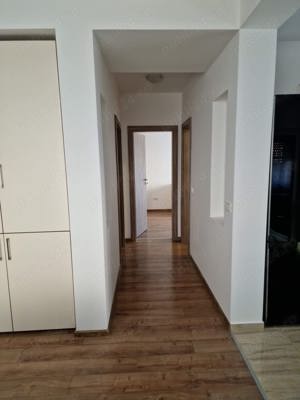 Vând apartament 3 camere Dumbravita direct de la propietar - imagine 4