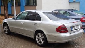 Mercedes 220 class E - imagine 4