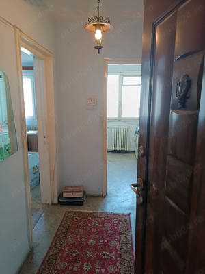 Vand apartament 2 camere, Titan - sector 3 - imagine 3