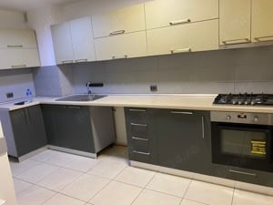 De vânzare apartament decomandat 2 camere 