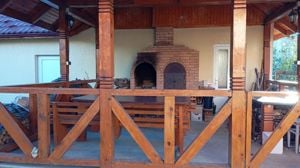 Inchiriez cabana 2 camere+ BBQ. Disponibil Craciun   Revelion