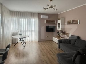 Apartament 3 camere,Spitalul Judetean,parcare inclusa.