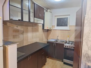 Apartament 3 camere, zona Cetate  - imagine 6