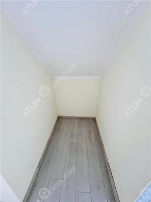 Apartament cu 3 camere 2 bai situat in zona Rahovei din Sibiu - imagine 16