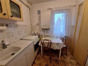 Apartament 3 camere semidecomandat | Etaj 3 | Centrala, Zona Miorita - imagine 5