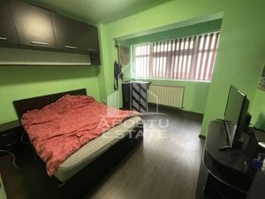 Apartament 3 camere, decomandat, etaj Parter, pe Take Ionescu