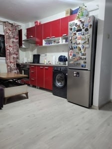 Apartament 2 camere decomandate str G Bacovia