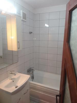 Inchiriez Apartament 2 camere Bz