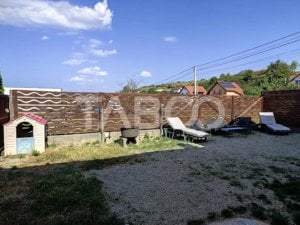 Casa tip insiruita de vanzare 147 mp cu garaj si curte in Sura Mare  - imagine 9