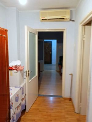 Apartament cu 3 camere, Micro 16 - complex Siret - imagine 5