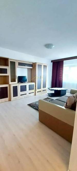 Apartament spatios cu 3 camere | Olimpia-Stadion - imagine 2