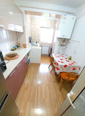 Apartament cu 2 camere, Micro 16 - etaj intermediar - imagine 11