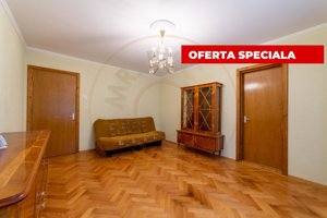 0% Comision Apartament 3 camere etaj 1-Pitesti -Craiovei - Liceu A.Odobescu! - imagine 1