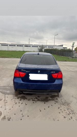 BMW 320d e90 177cp an2009 xdrive  - imagine 7