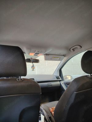 Mercedes A160 - imagine 6