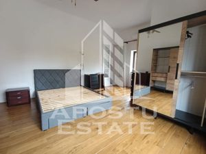 Casa cu parter inalt, 5 camere, renovata si izolata termic, Mehala - imagine 2