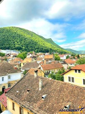 Imobil in zona centrala, Brasov, cu view panoramic, mobilat si echipat
 - imagine 5