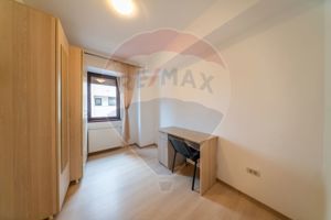 Apartament 3 camere, LUX- BLOC NOU,  Alfa, cu loc de parcare inclus - imagine 16